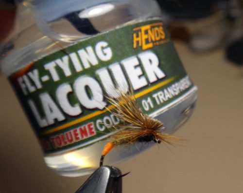 caddis-parachute-hot-but-11