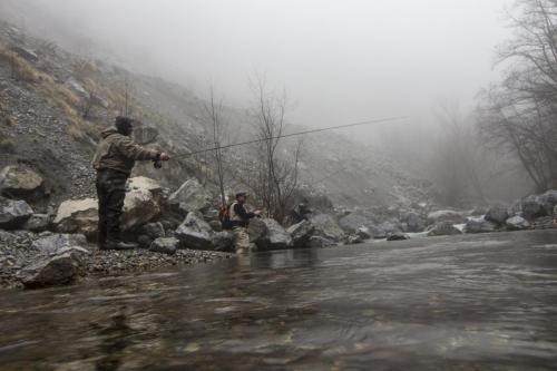 flyfishing-in-mountain-07