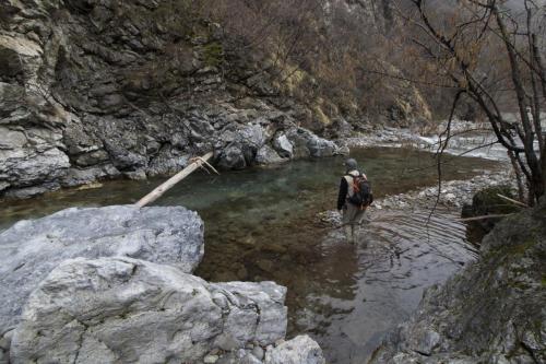 flyfishing-in-mountain-36