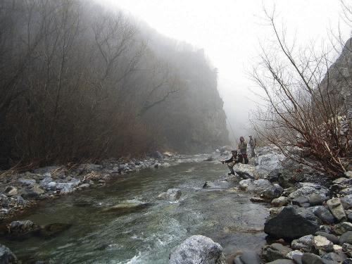 flyfishing-in-mountain-54