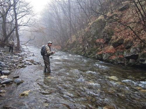 flyfishing-in-mountain-63