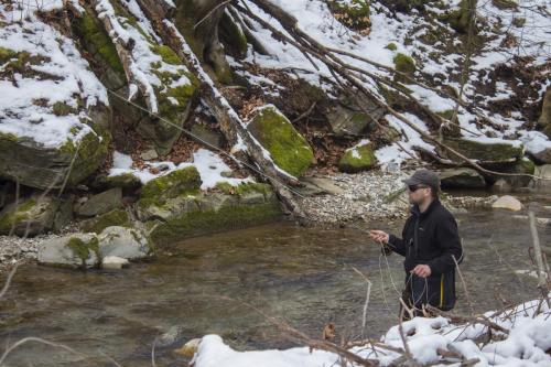 ice-fly-fishing-in-mountain-27