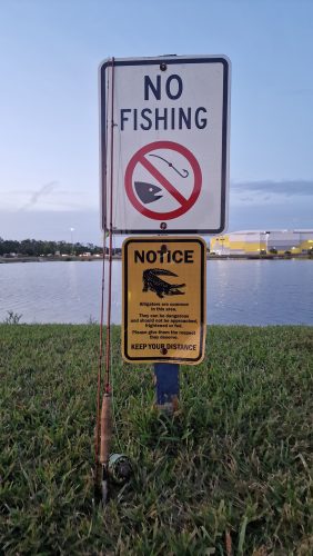 no-fishing-signs-florida-202415
