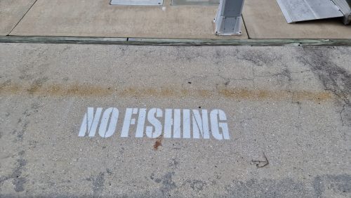 no-fishing-signs-florida-202418