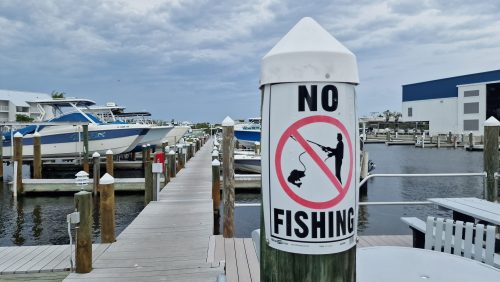 no-fishing-signs-florida-202422